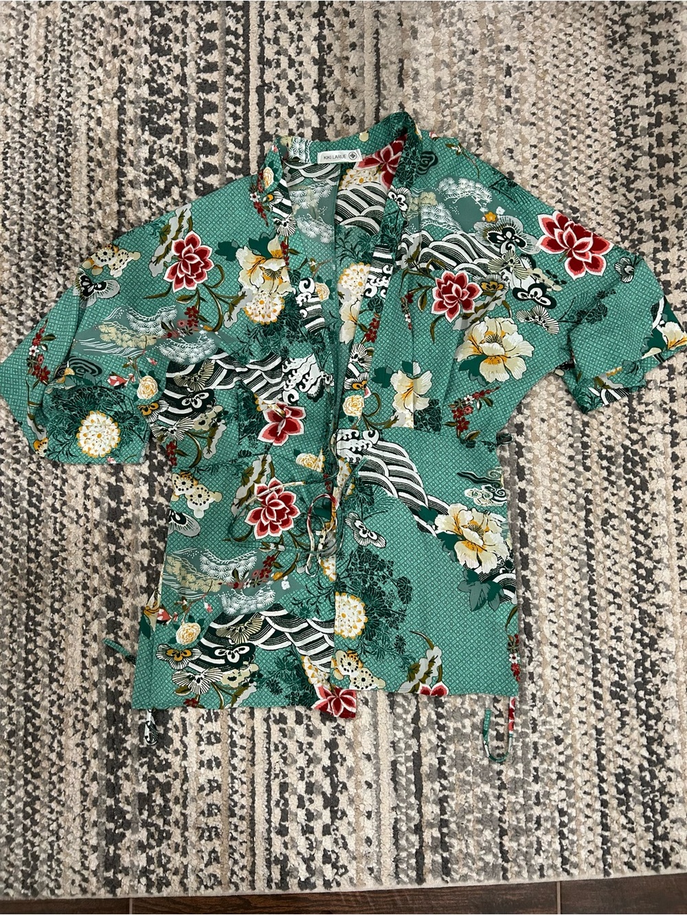 Women’s Anthology Green Floral Wrap-Style Women's Kimono